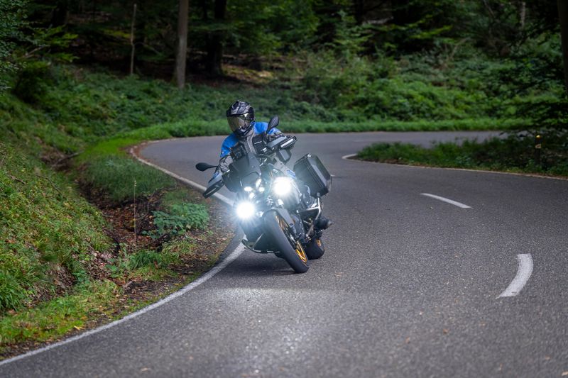 BMW R 1300 GS - LED Auxillary lights Microflooter 3.0