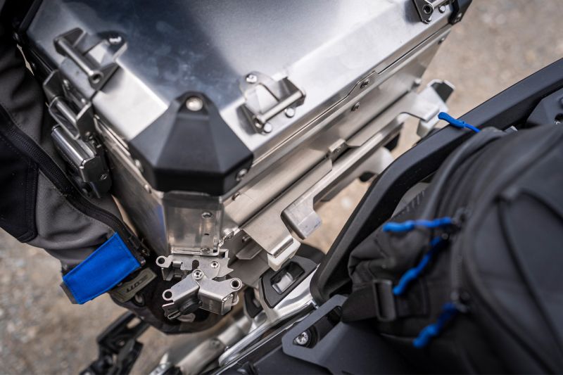 BMW R 1300 GS ADVENTURE LUGGAGE - 45L SIDECASES EXTREME DIRECTLOCK