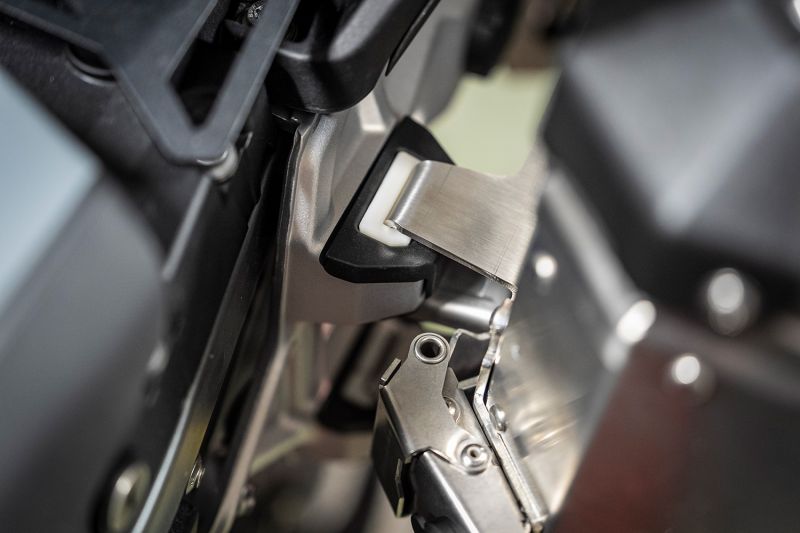 BMW R 1300 GS ADVENTURE LUGGAGE - 45L SIDECASES EXTREME DIRECTLOCK