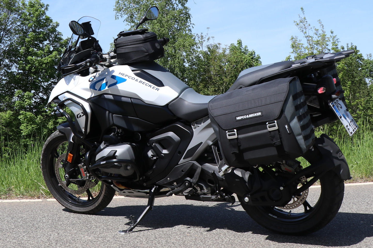 BMW R 1300 GS Sidecases Pair X Travel (FITS ORIGINAL VARIO RACK)