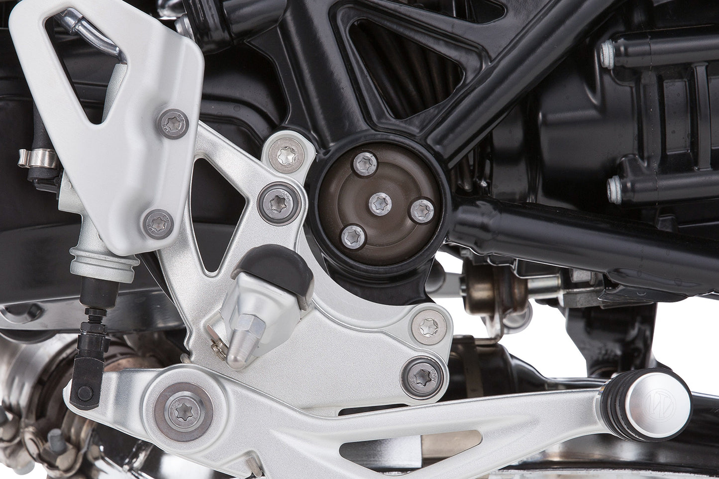 BMW R Nine T Ergonomics - Footrest Lowering Kit