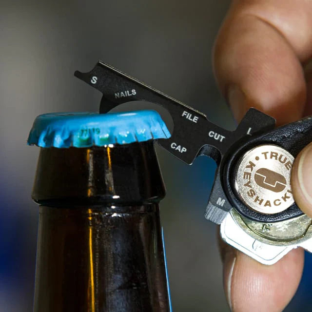 KEY SHACKLE + TOOL