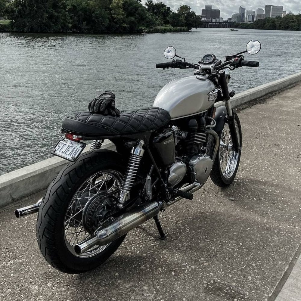 Triumph Bonville Seat- Skinny Black (The Mamba)