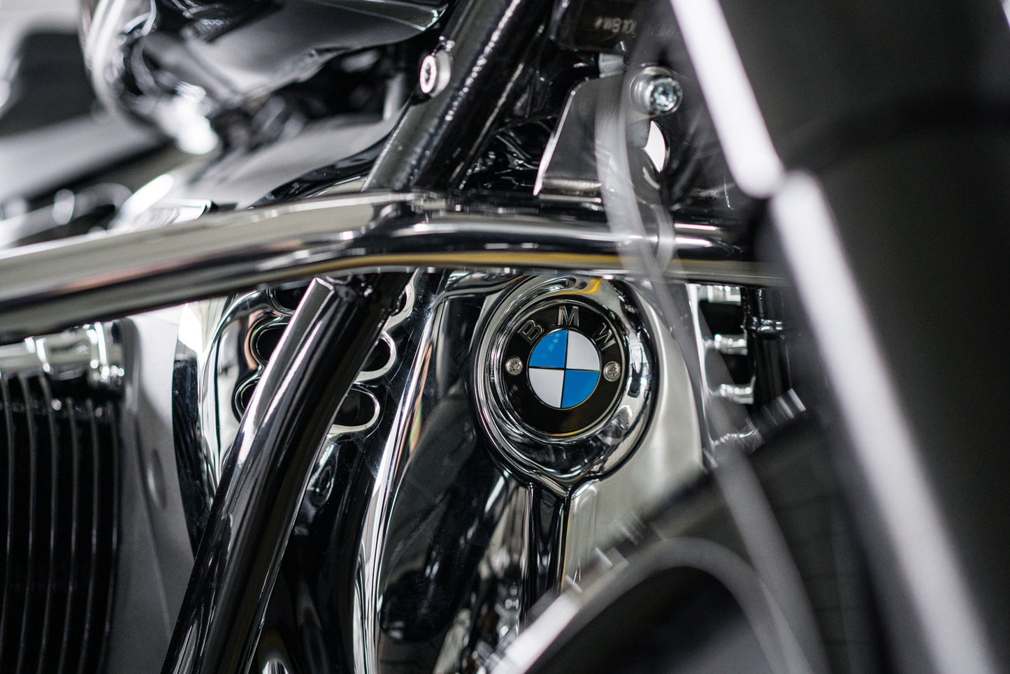 BMW R18 Protection - Engine Guard