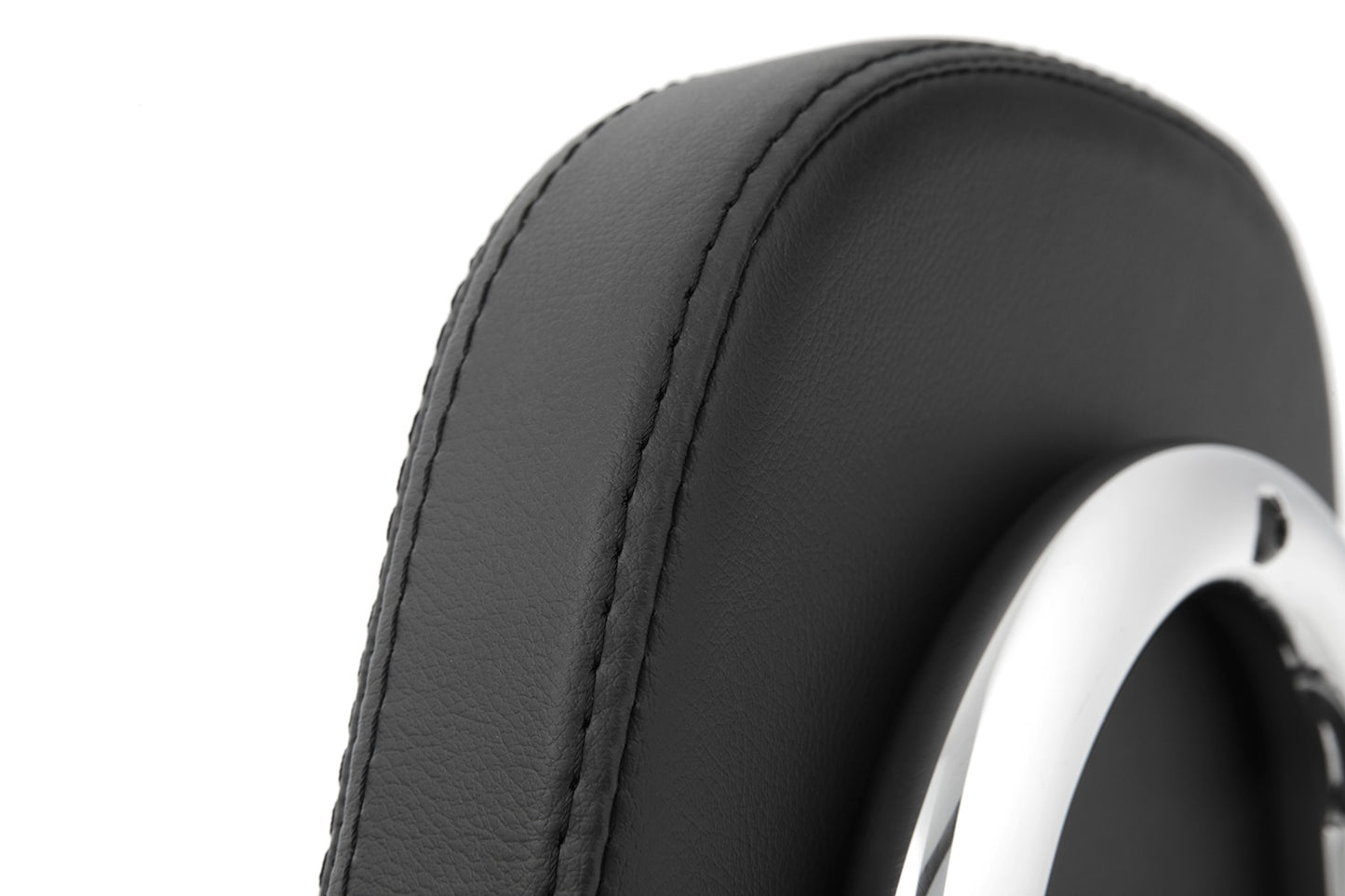 BMW R18 Ergonomics - Backrest