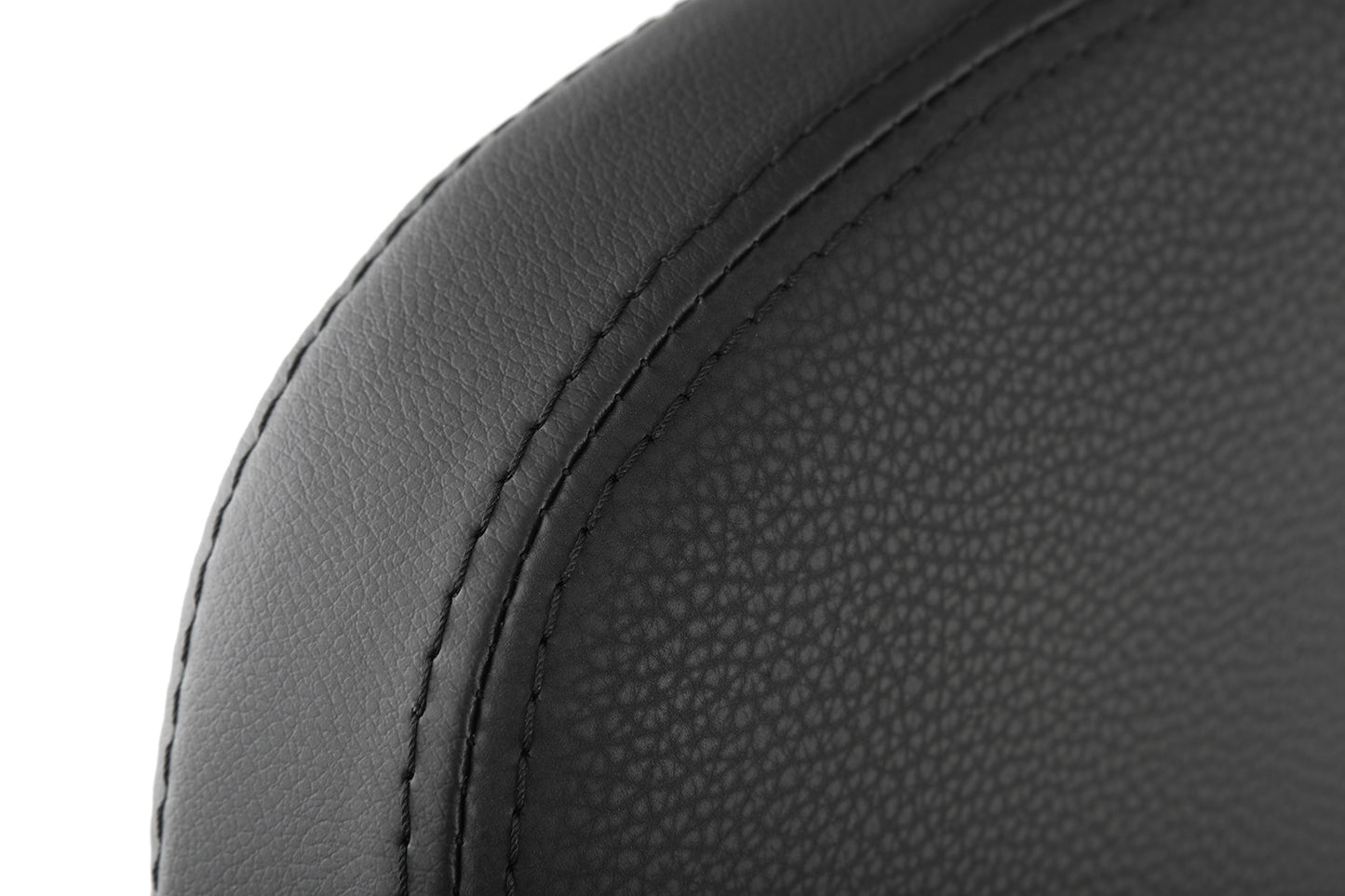 BMW R18 Ergonomics - Backrest
