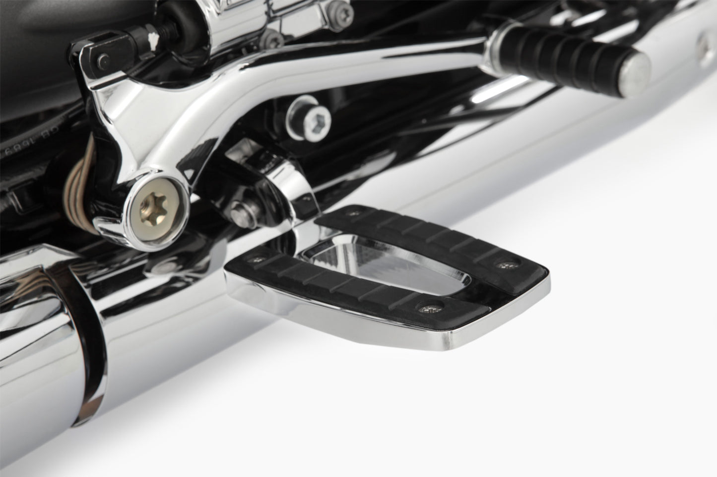 BMW R18 Ergonomics - Footpegs