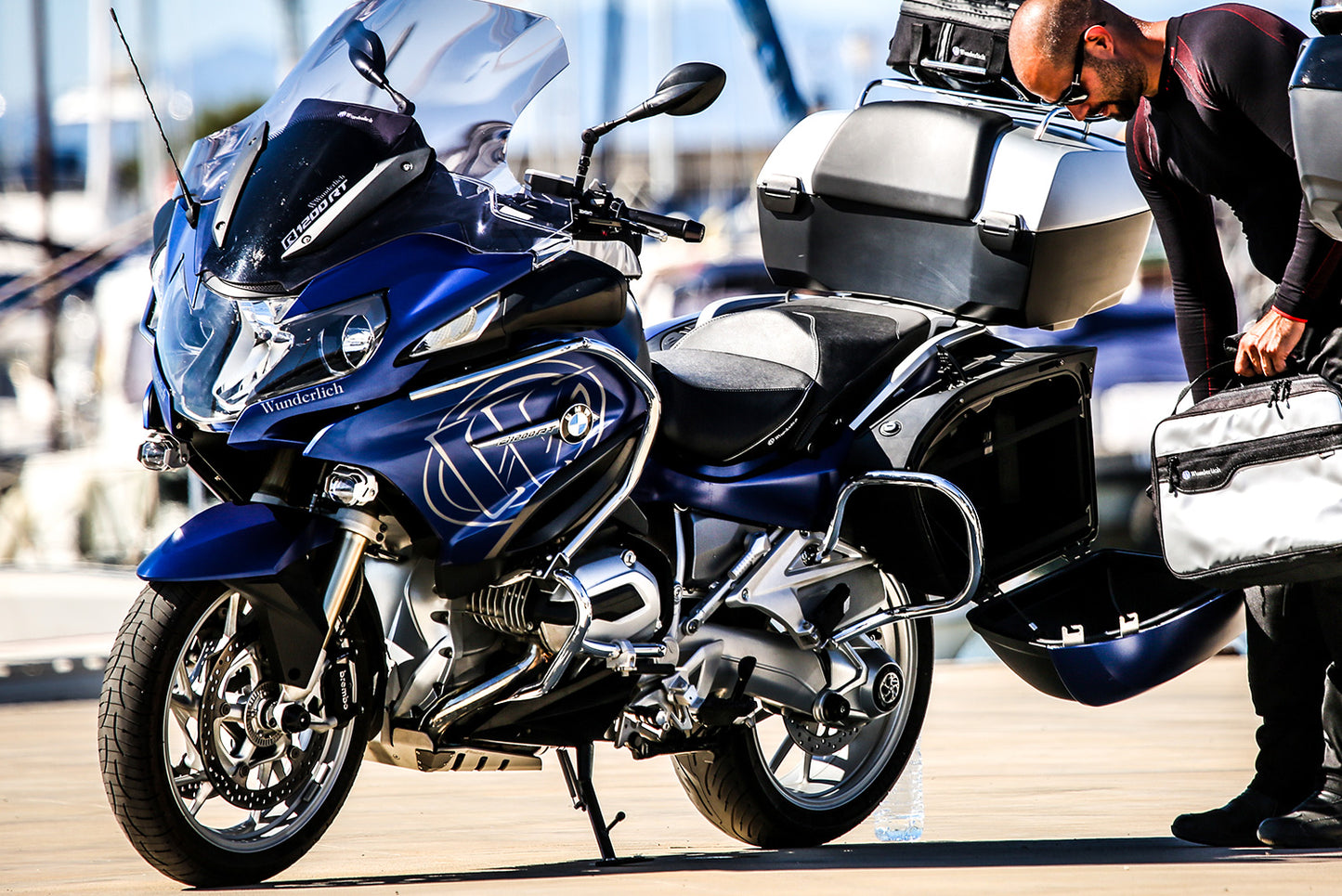 BMW R 1250 RT Protection - Case Protection Bar.