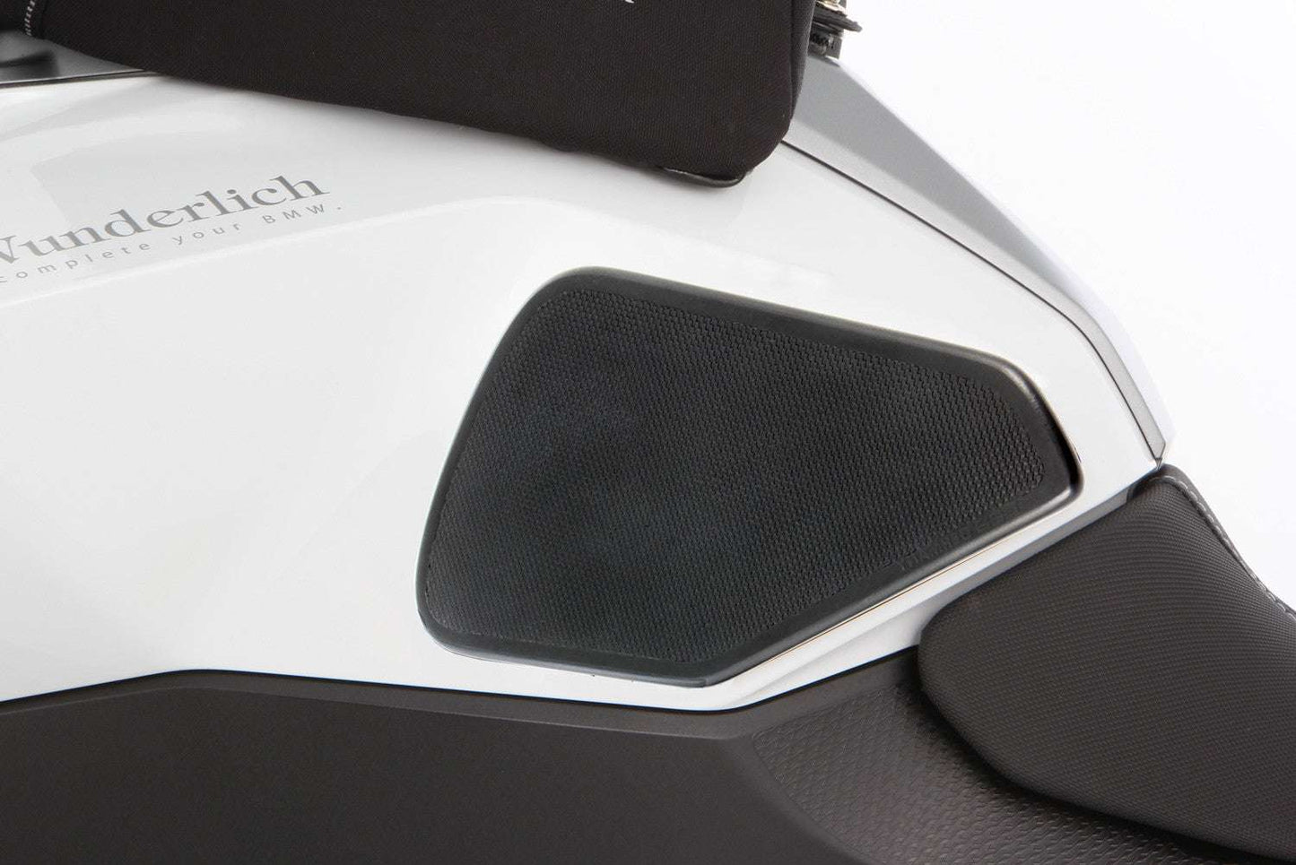 BMW F900XR Ergonomics - Tank Pads