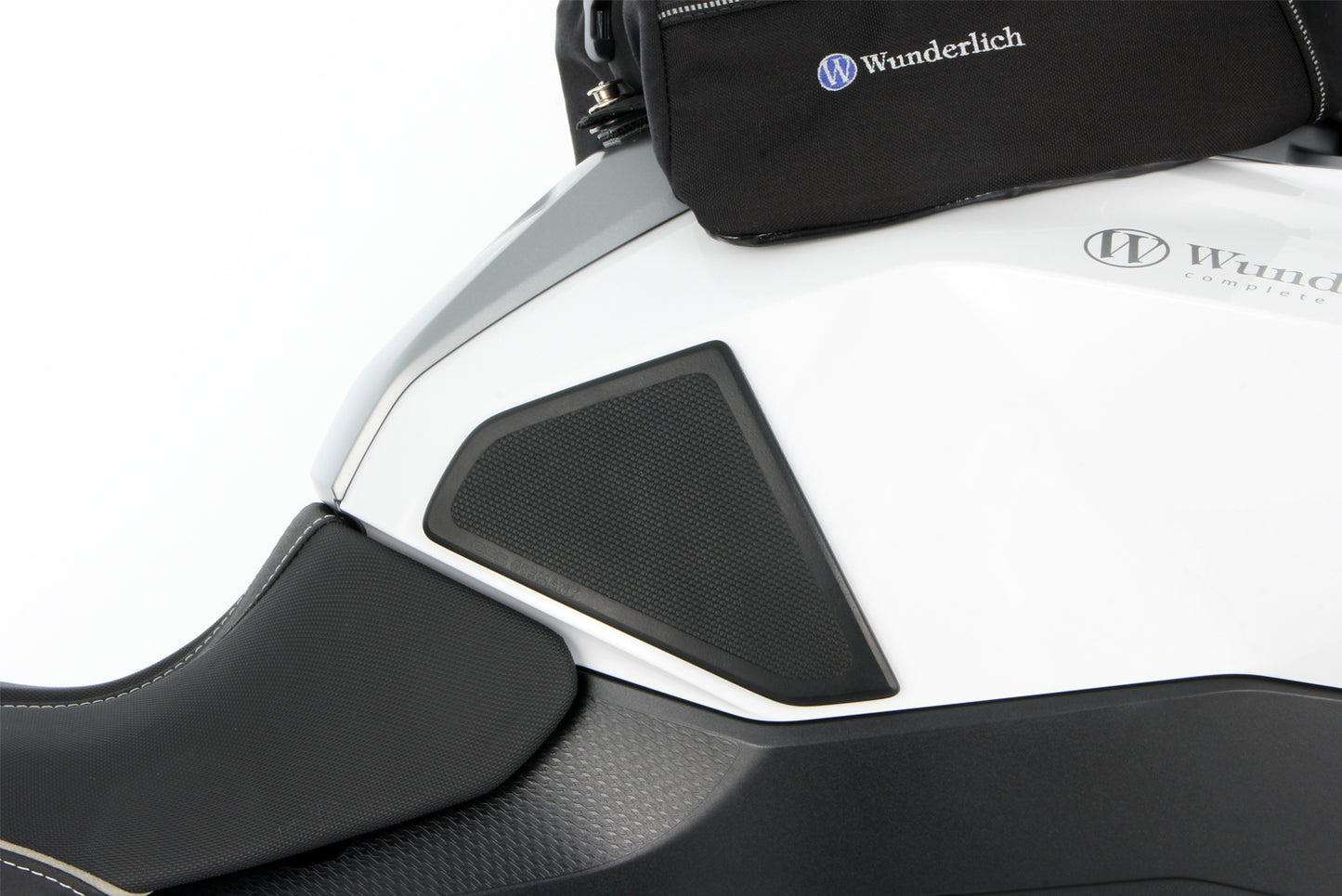 BMW F900XR Ergonomics - Tank Pads