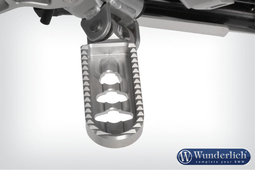 BMW R1250GS Ergonomics - Footpegs (25mm Lowered).