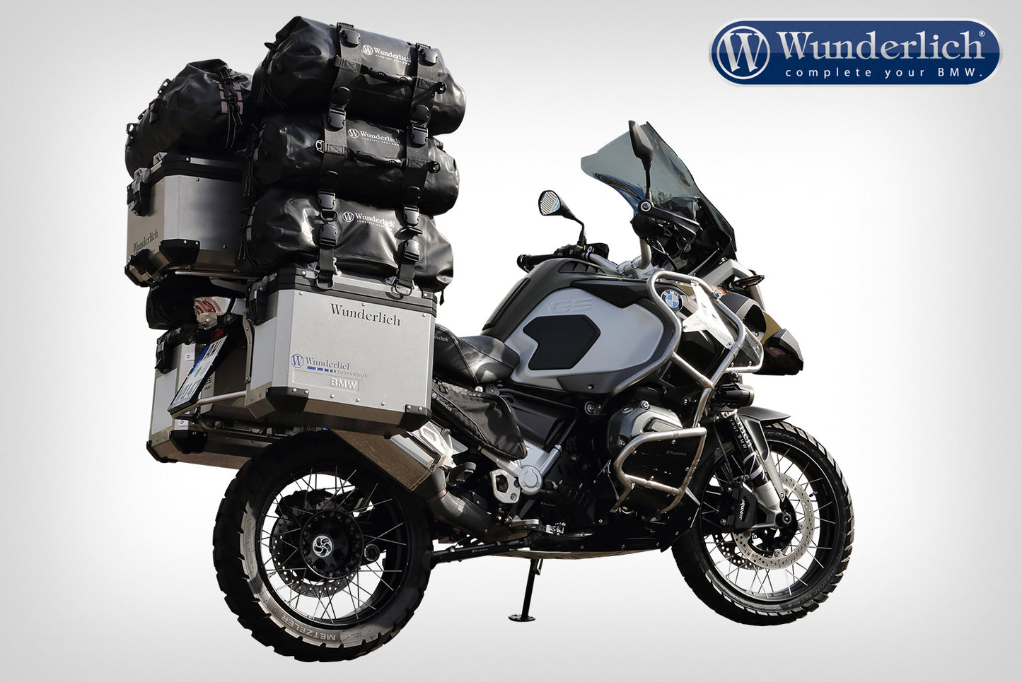 BMW R1200GSA Ergonomics - Tank Pads.