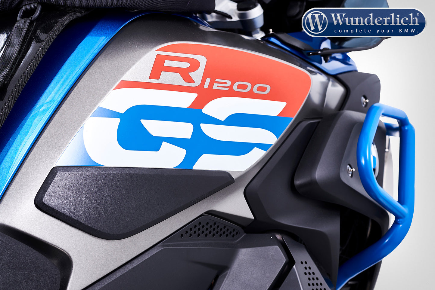 BMW R1200GS Ergonomics - Tank Pad.