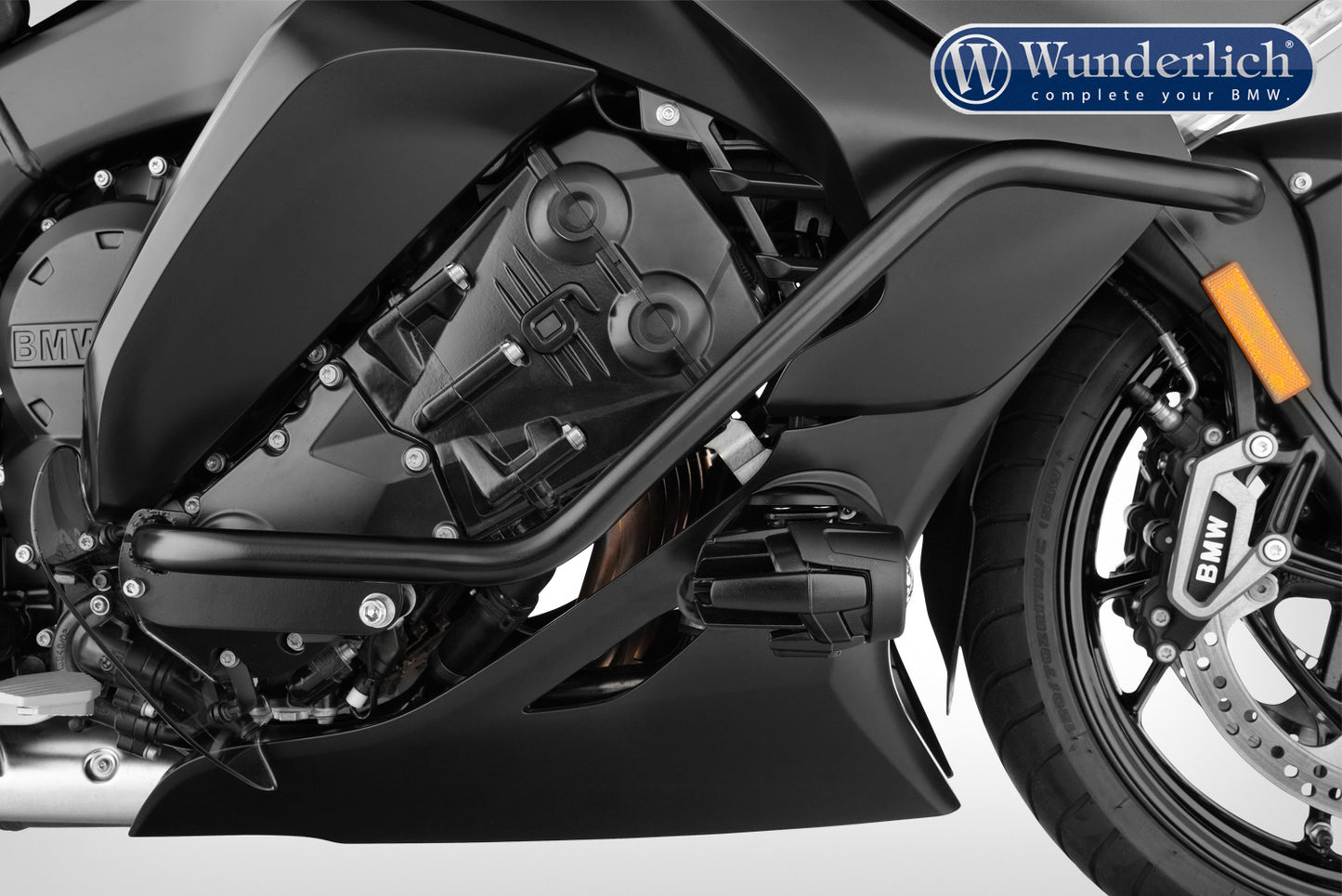 BMW K1600B Protection - Engine Bar.