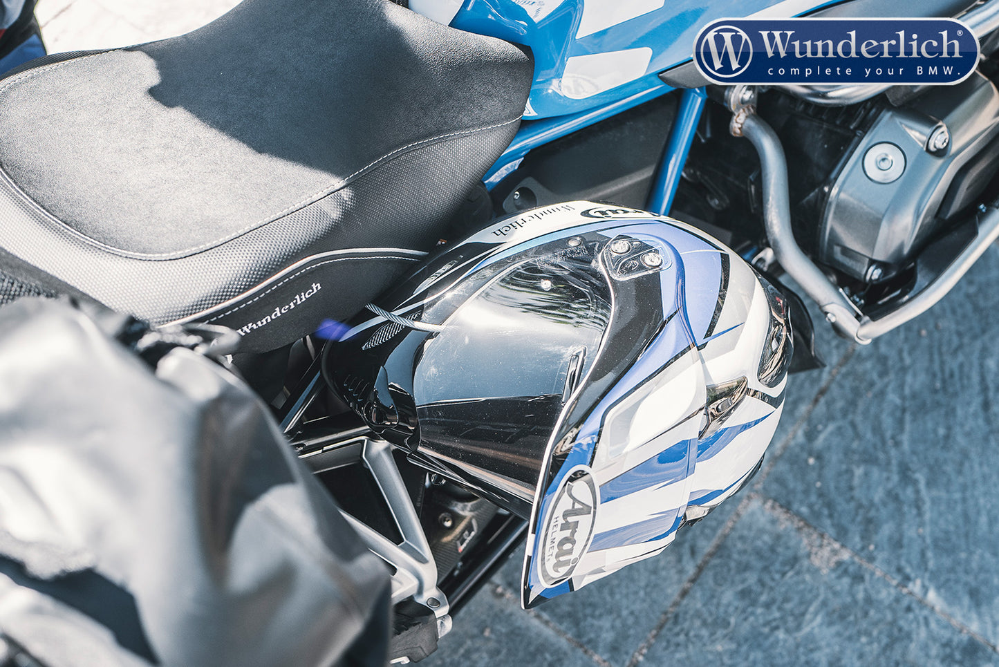 BMW R1250GS Security - Helmet Lock.