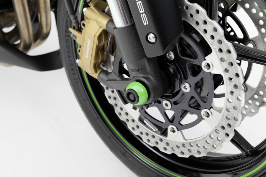 Kawasaki Z900 Protection - Axle Sliders.
