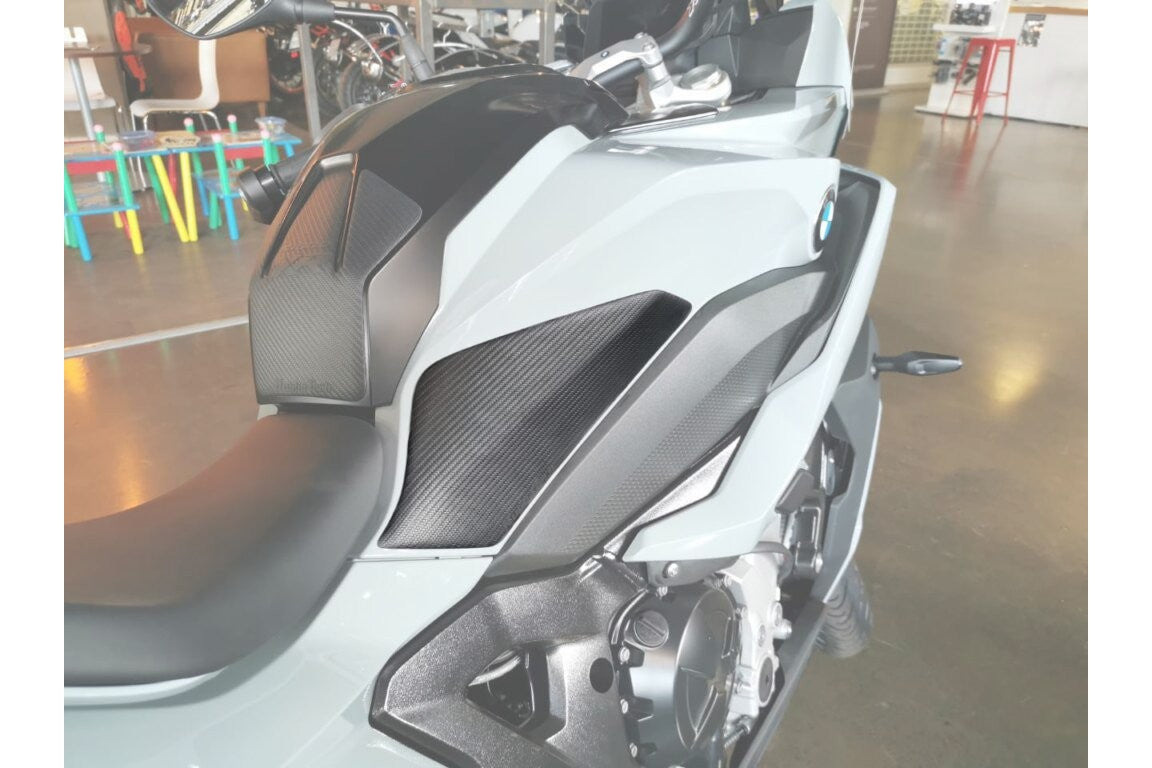 BMW S1000 XR Protection - Knee Pads
