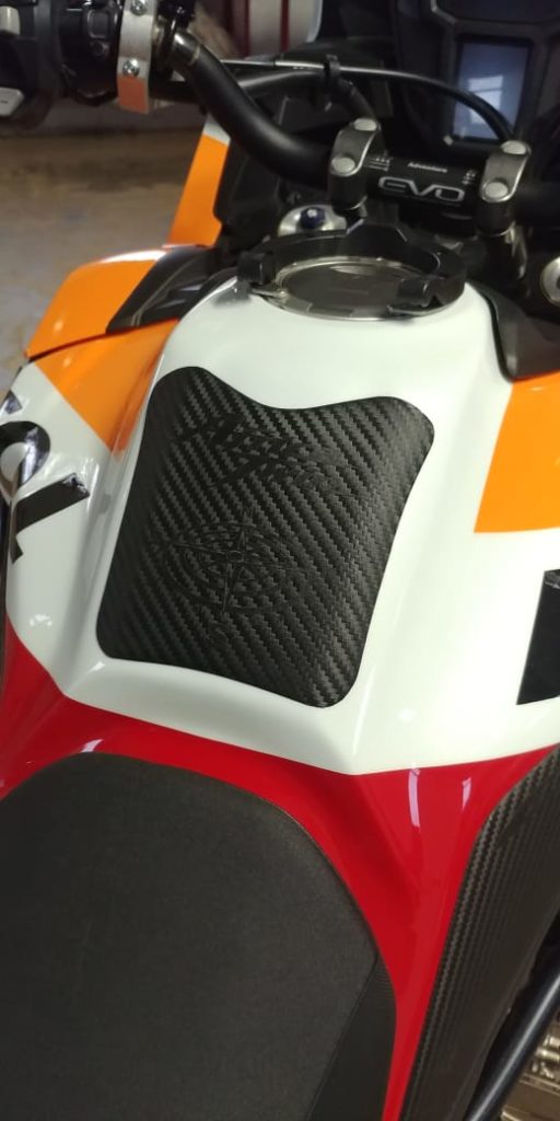 Honda Africa Twin Ergonomics - Tank Pad.