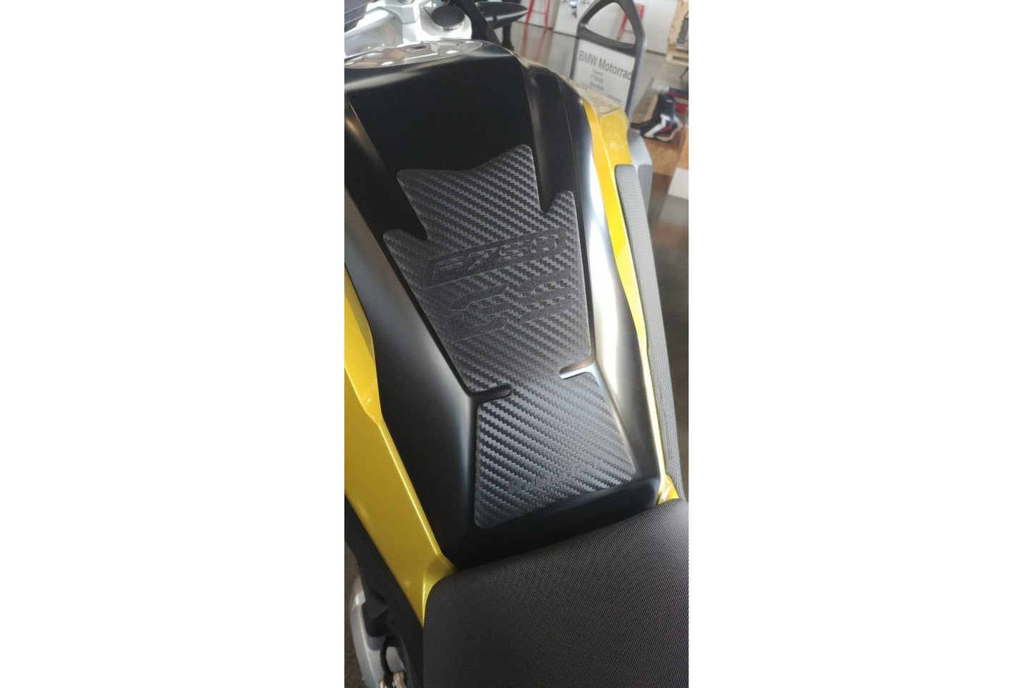 BMW F 750 GS Ergonomics - Tank Pad