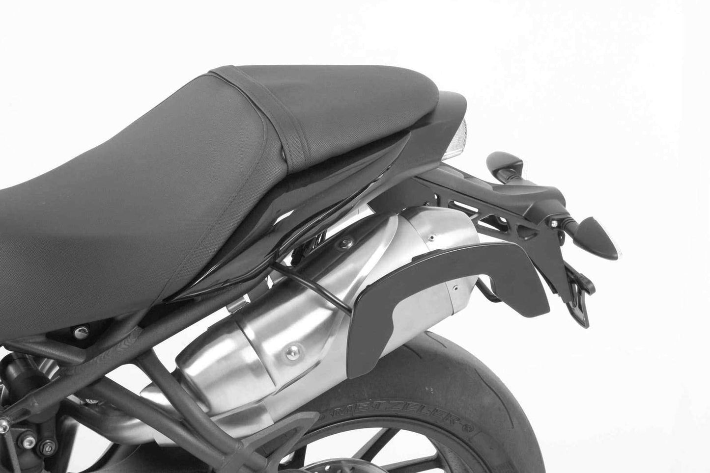 Triumph Speed Triple 1050 Carrier - Sidecases "C-Bow".