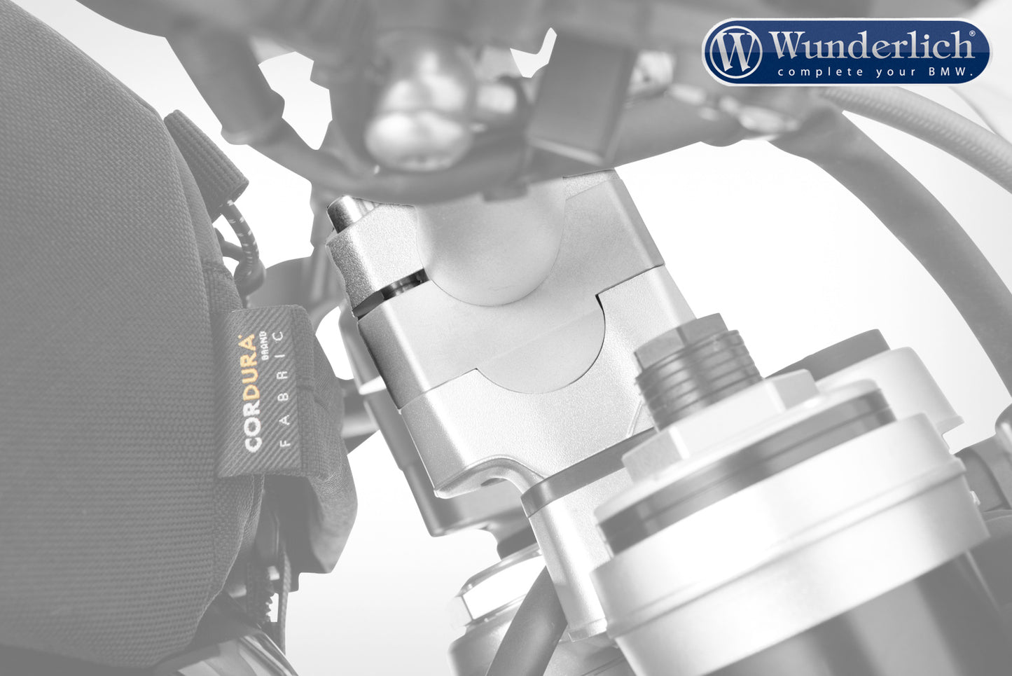 BMW S1000R Ergonomics - Risers +20mm.