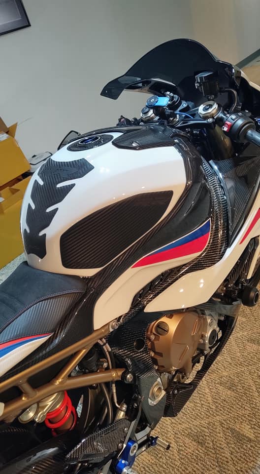 BMW S 1000 RR Ergonomics - Tank Pad.