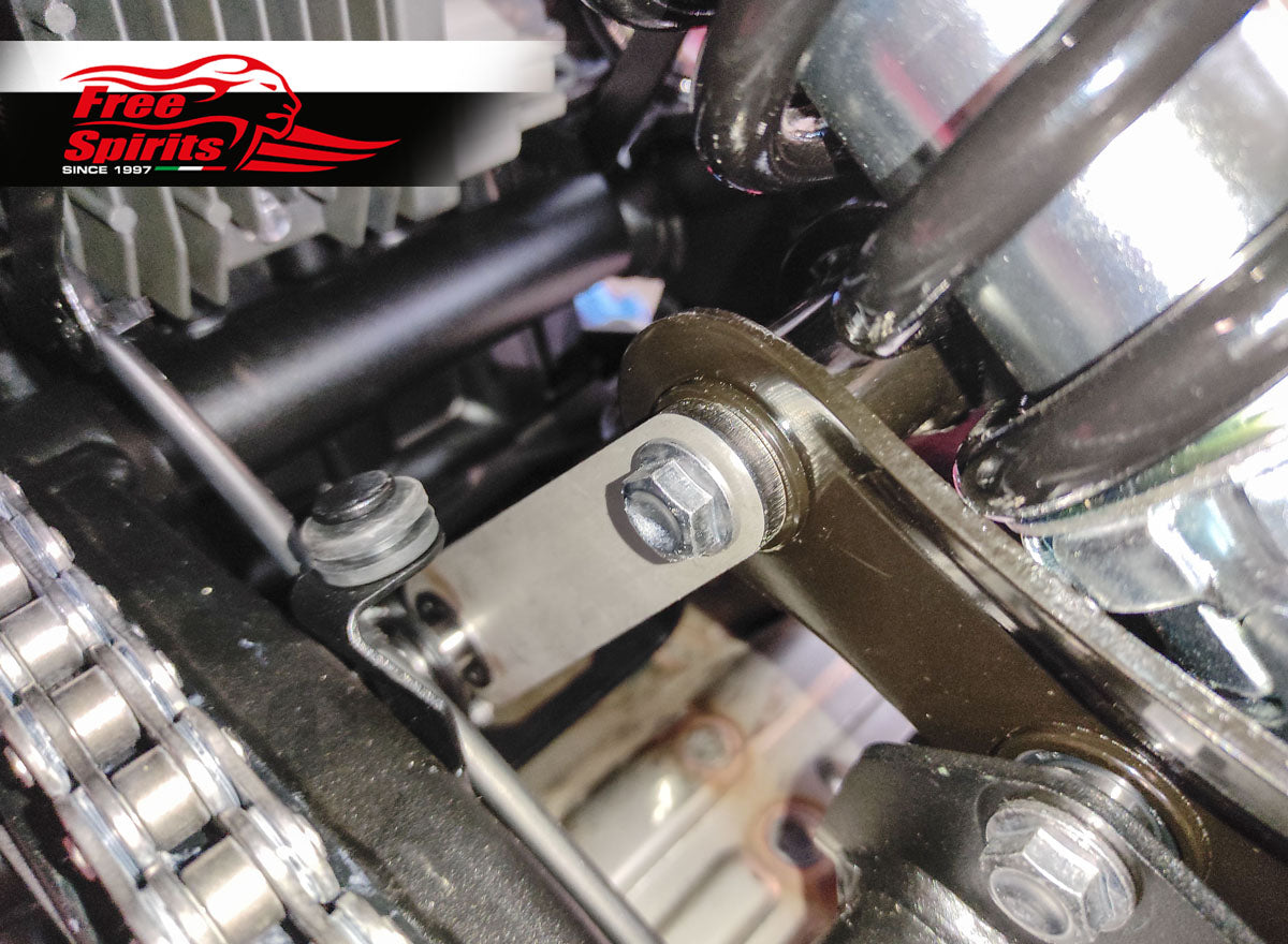 Triumph Trident Ergonomics - Lowering Kit