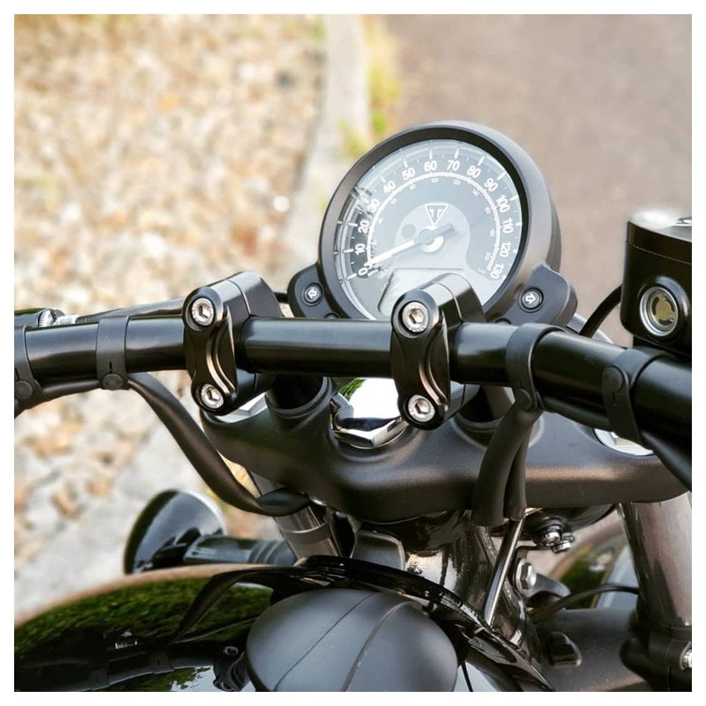 Triumph Ergonomics - Riser "Pull and Back" (22mm).