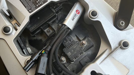 HEX ezCAN The most intelligent power distribution accessory