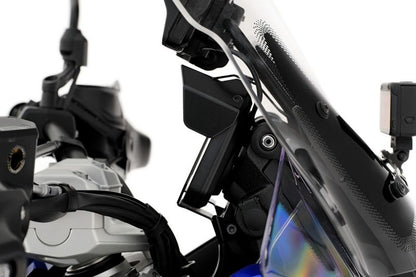 BMW R 1300 GS Adventure Ergonomics - TFT Display Anti-Theft Protection.