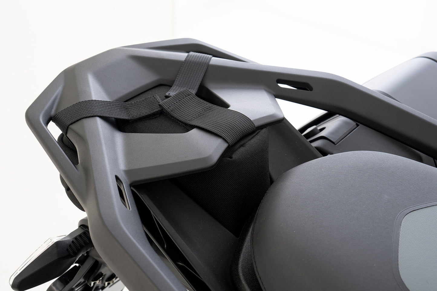 BMW R 1300 GS Luggage - Rear Seat Pouch