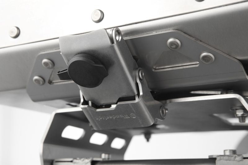 Cases Accessories - Lock Cylinders + Key