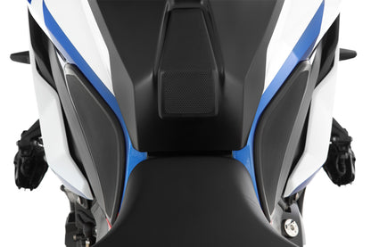 BMW S 1000 XR Ergonomics - Tank Pad