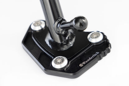 BMW K 1600 Grand America Ergonomics - Side Stand Enlargement