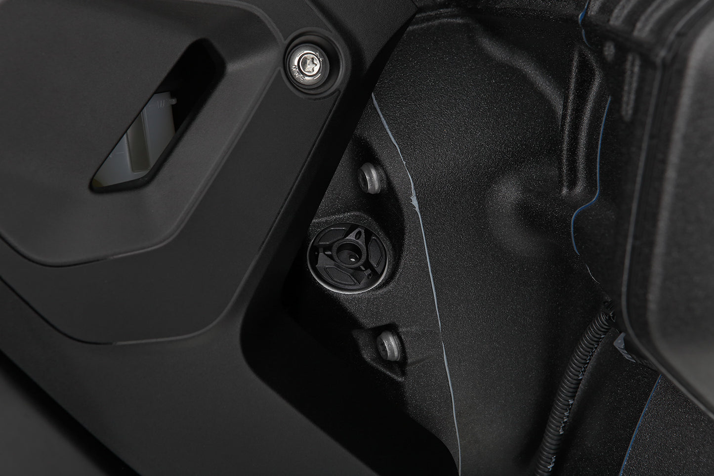 BMW Motorrad Ergonomics - Oil Filler Plug (with key)