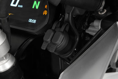 USB dual socket