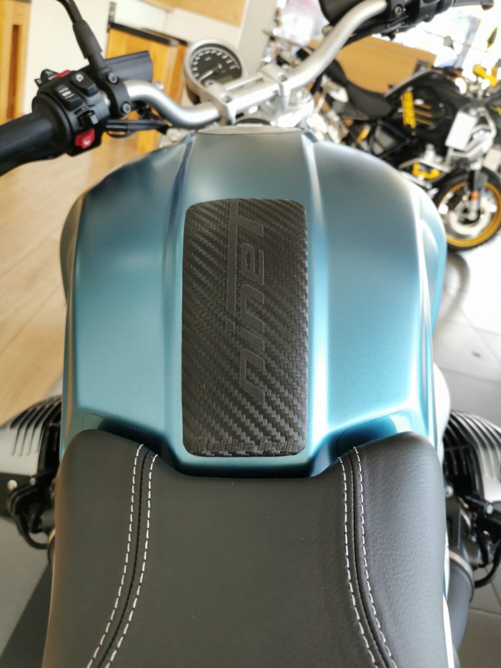 BMW RnineT Ergonomics- TANK PAD