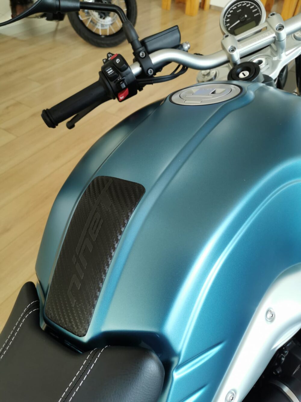 BMW RnineT Ergonomics- TANK PAD