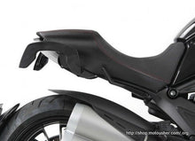 Ducati Diavel Sidecases Carrier - C-Bow.