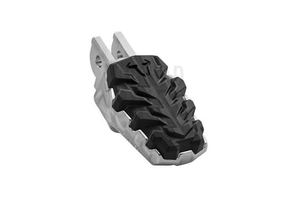 BMW R1250GSA Ergonomics - EVO Footrest Kit