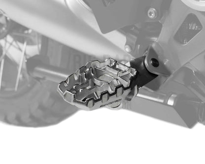 BMW R1250GSA Ergonomics - EVO Footrest Kit