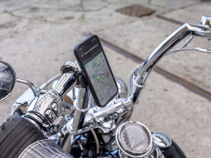 Motorcycle Handlebar Mount Pro Large Quad Lock®