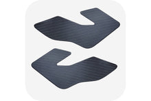 BMW R1300GS Ergonomics - Top Side Panel (Carbon)