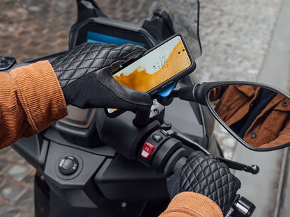 Mirror Mount Quad Lock®