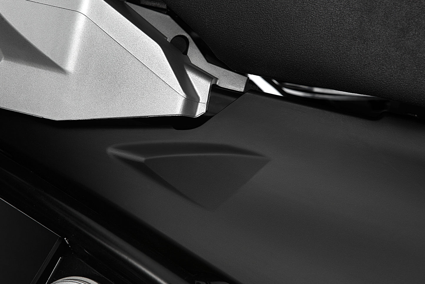 BMW R Series-  Frame Cover (Euro 4)