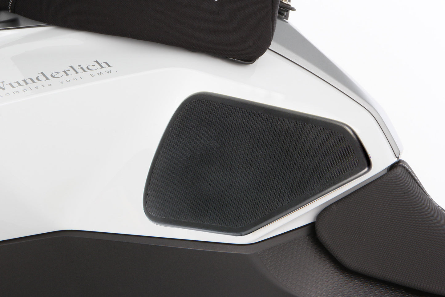 BMW F900XR Ergonomics - Tank Pads