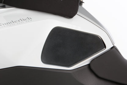 BMW F900XR Ergonomics - Tank Pads