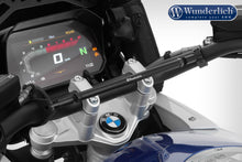 BMW G 310 R Ergonomics - Handlebar Cross-Strut.
