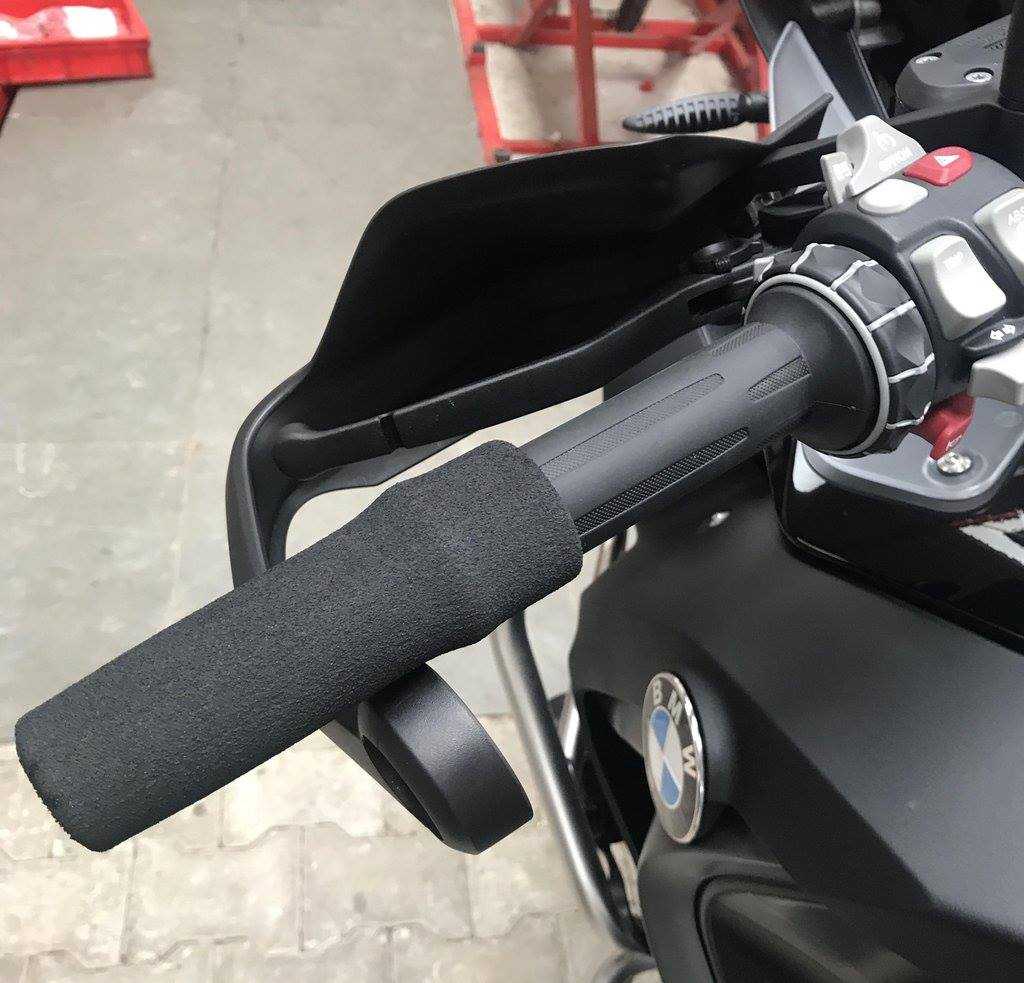Ergonomics - Handlebar Cushion Grip Puppies (Standard).