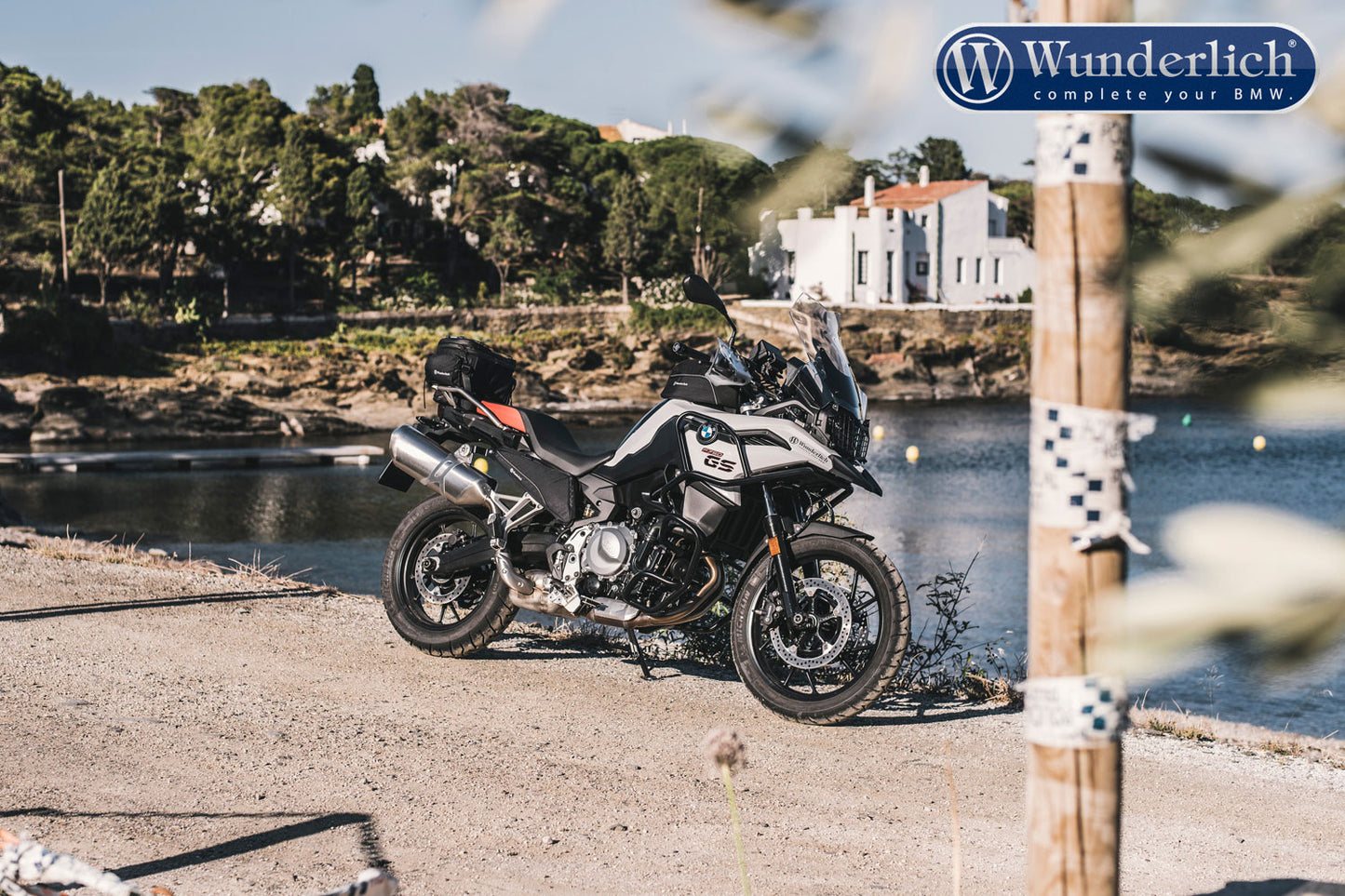 BMW F750GS Ergonomics - Handlebar Risers.